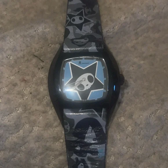 tokidoki | Accessories | Tokidoki Rare Vintage Watch | Poshmark display picture 2
